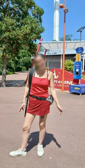 Christina, 39