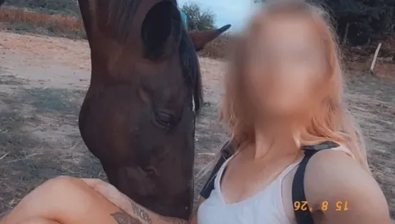 Layla, 33