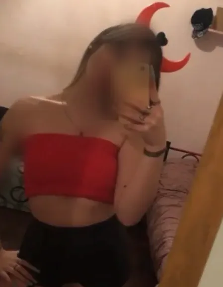 Meja, 32